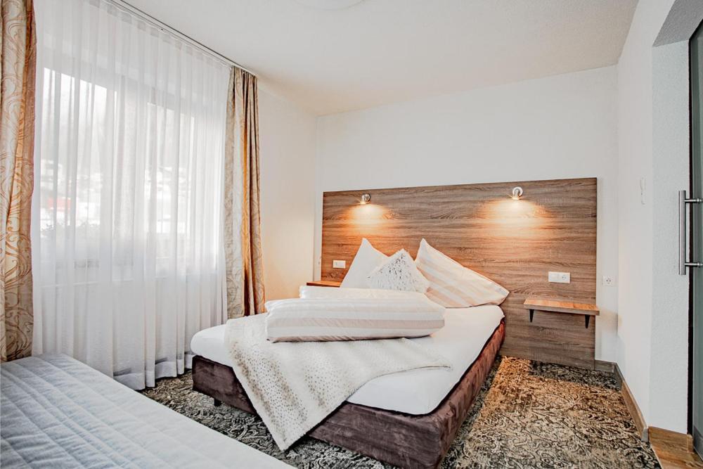 Apartments Leszek Elis 141 Зе Екстер'єр фото